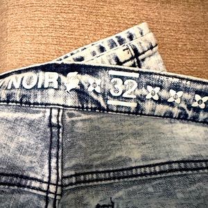 Maison Noir Men’s Jeans. Size 32 Brand New